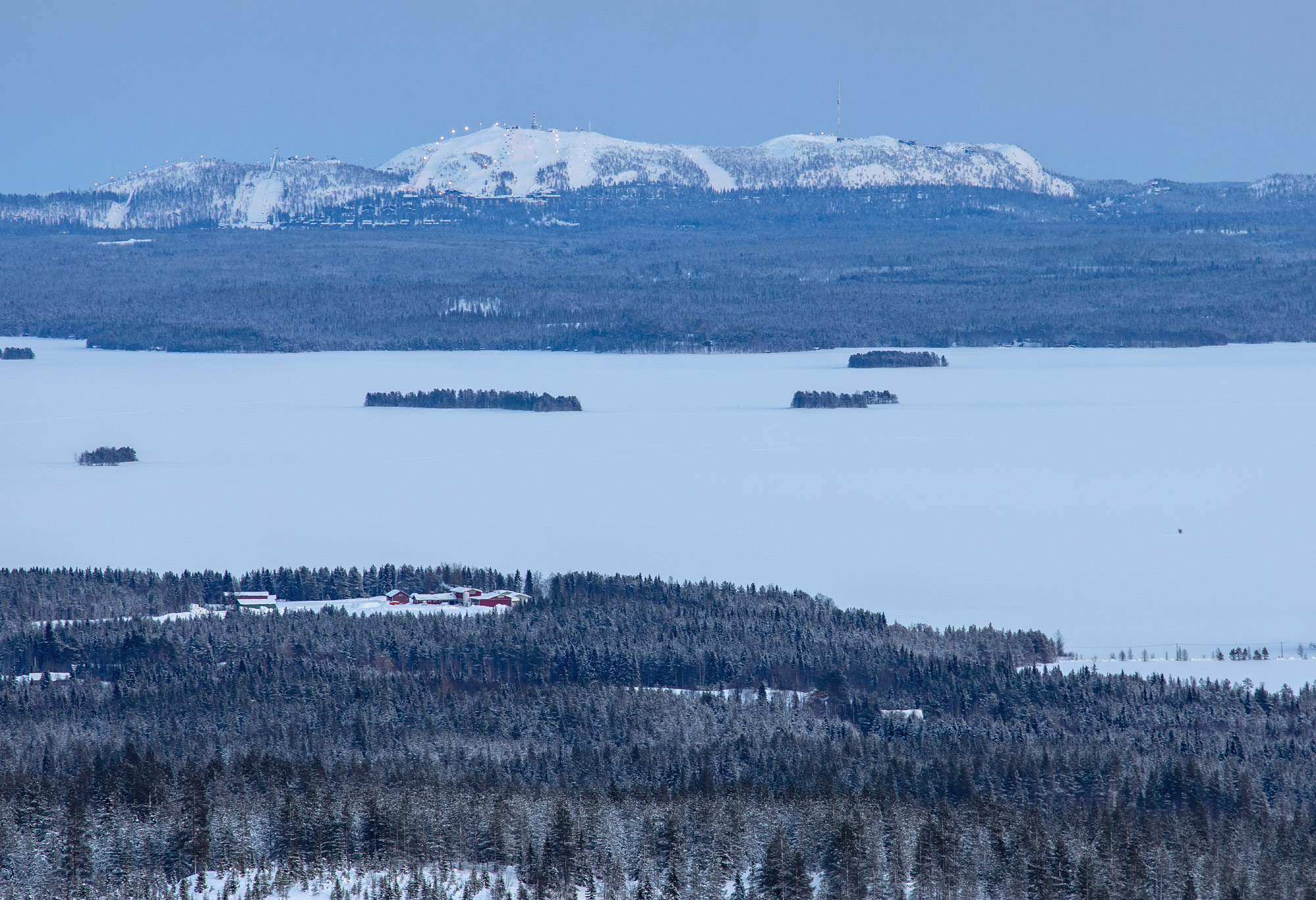 Kuusamo (Photo license: CC BY 2.0)